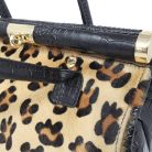 Lina klasszikus fazonú, leopard forgózáras táska